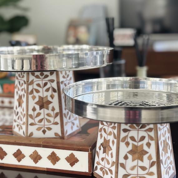 Zahra Wood Stainless Stand