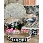 Najma Glass Dish with pearl base